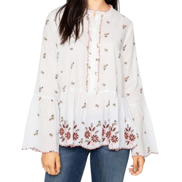 Velvet by Graham & Spencer Tops - VELVET By Graham & Spencer Breanna Floral Embroidered Ruffle Blouse Women Size L